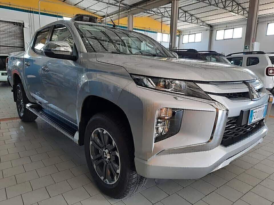 MITSUBISHI New L200 Intense 2.200 DI-D 150cv 4WD
