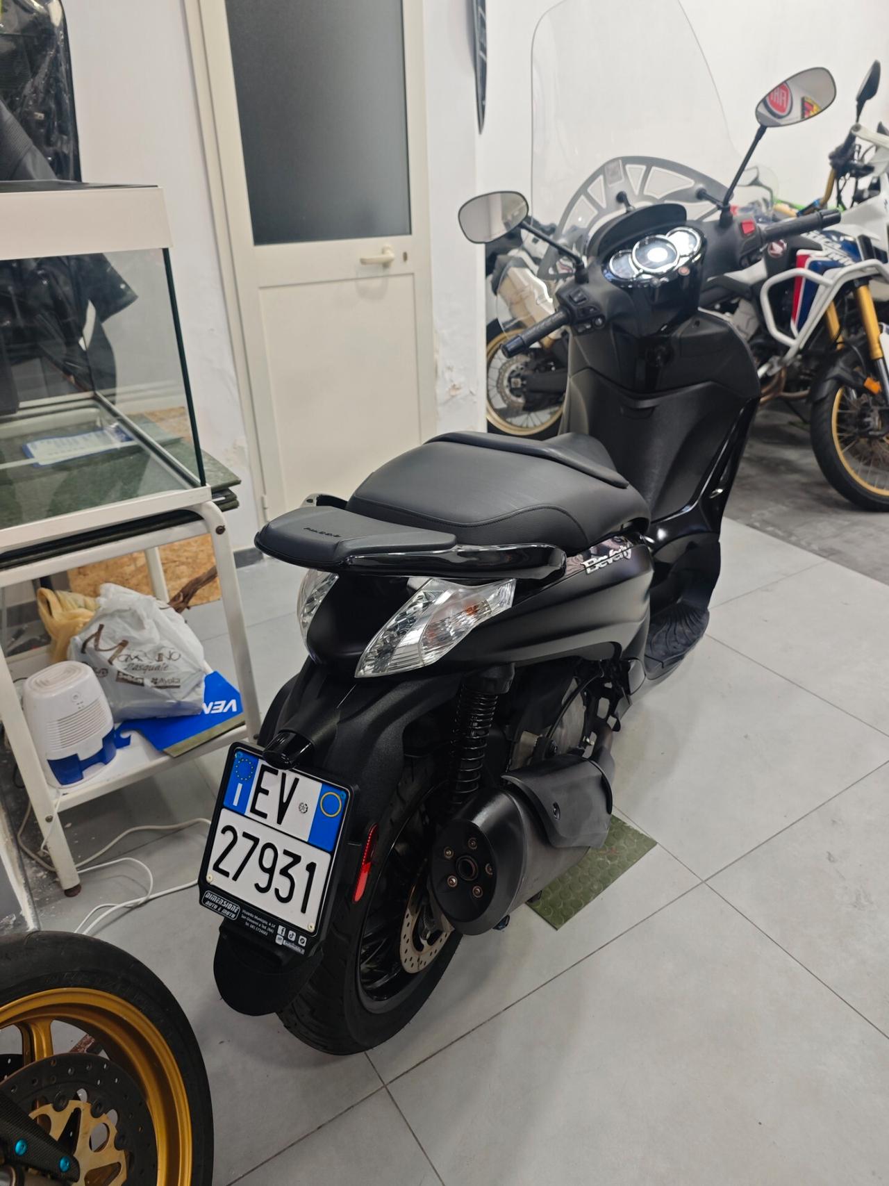 Piaggio Beverly 350 S sport abs