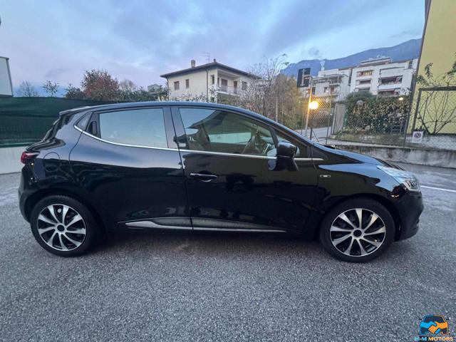 RENAULT Clio dCi 8V 75 CV 5 porte Moschino Zen
