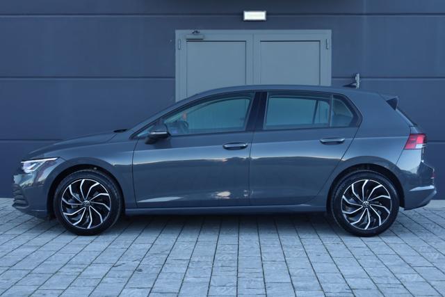 VOLKSWAGEN Golf 1.0 eTSI EVO DSG Life