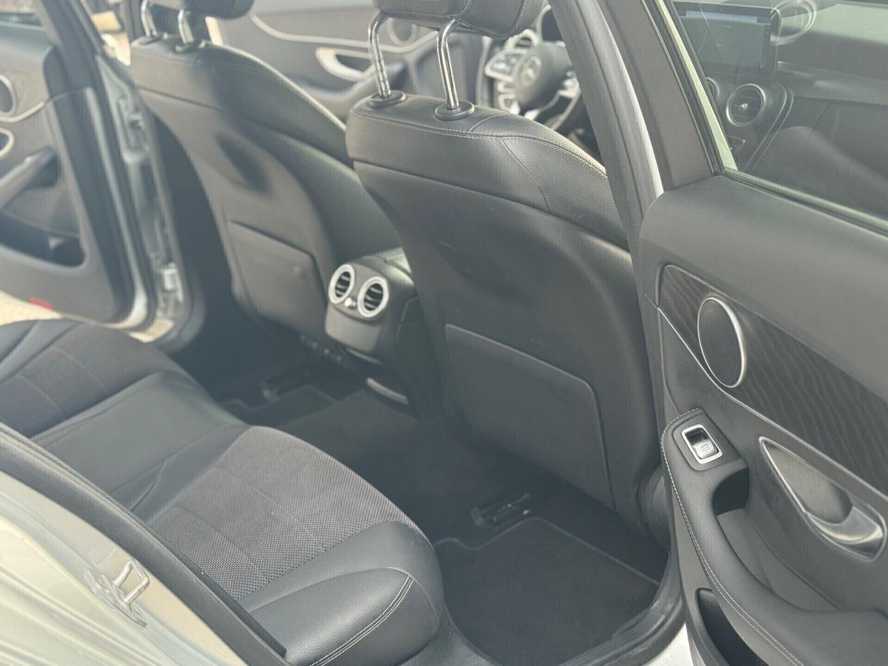 Mercedes-benz C 220 d 4Matic AMG Line !