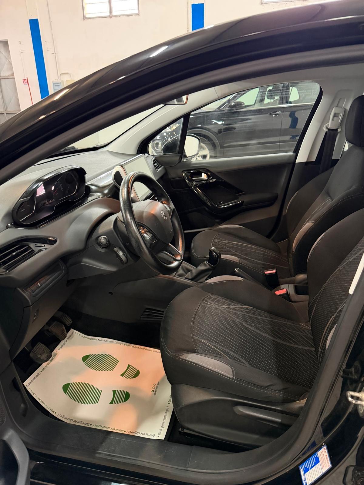 Peugeot 208 1.0 VTi 68 CV Active "NEOPATENTATI"