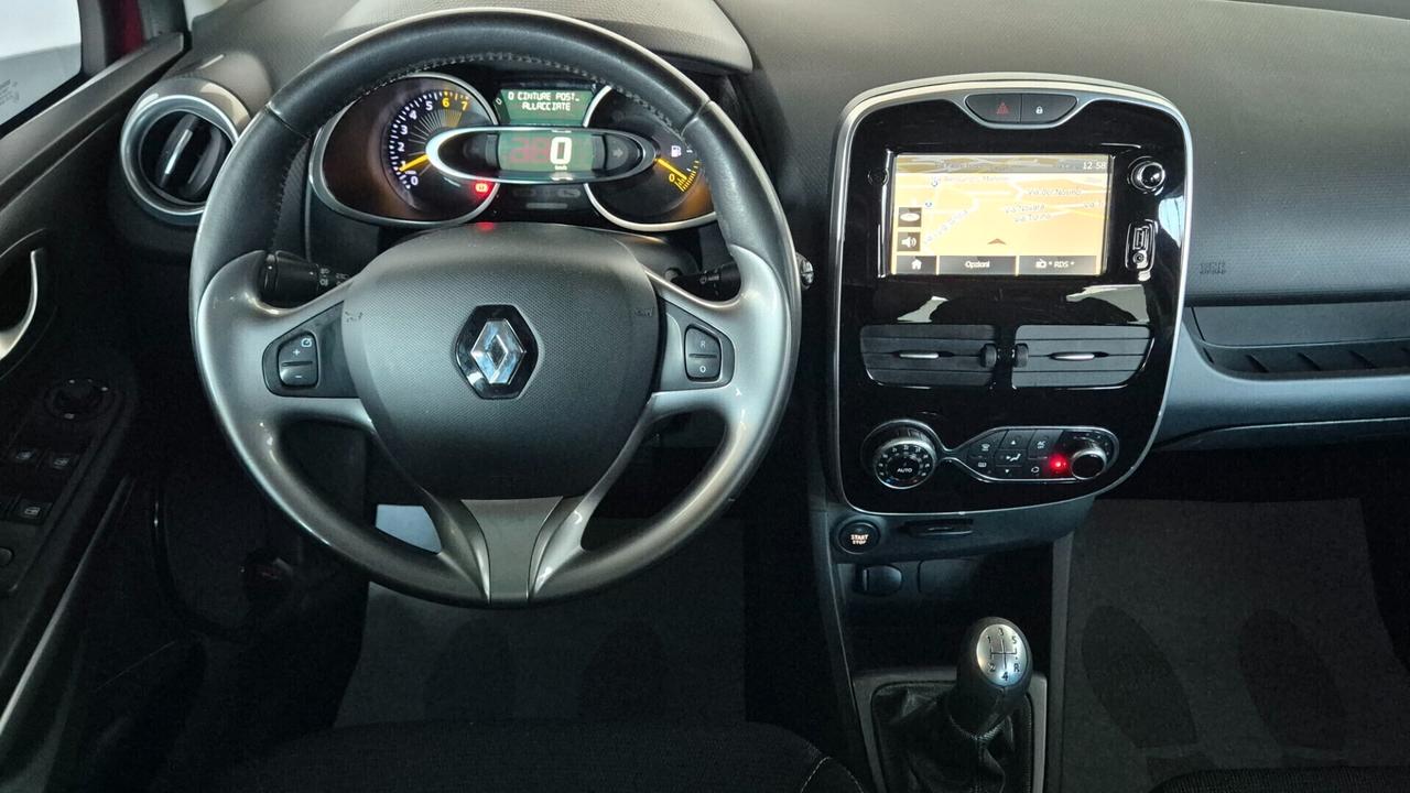 Renault Clio 0.9 TCe 90CV 5 porte Costume National (NEOPATENTATI)