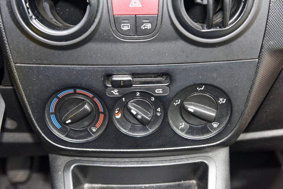 Fiat Fiorino 1.3 MJT 95CV Cargo SX