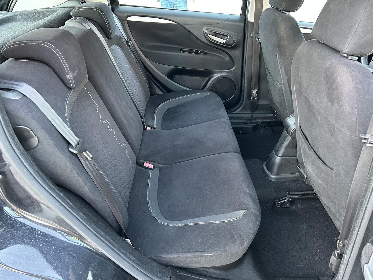 GRANDE PUNTO 1.3 MJET 95CV SPORT UNICO PROP.