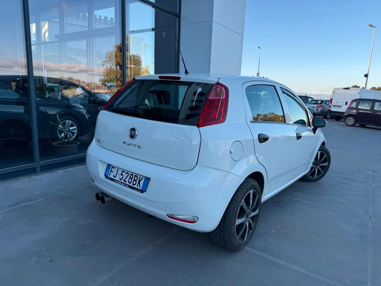 Fiat Punto 1.3 MJT II S&S 95 CV 5 porte Street