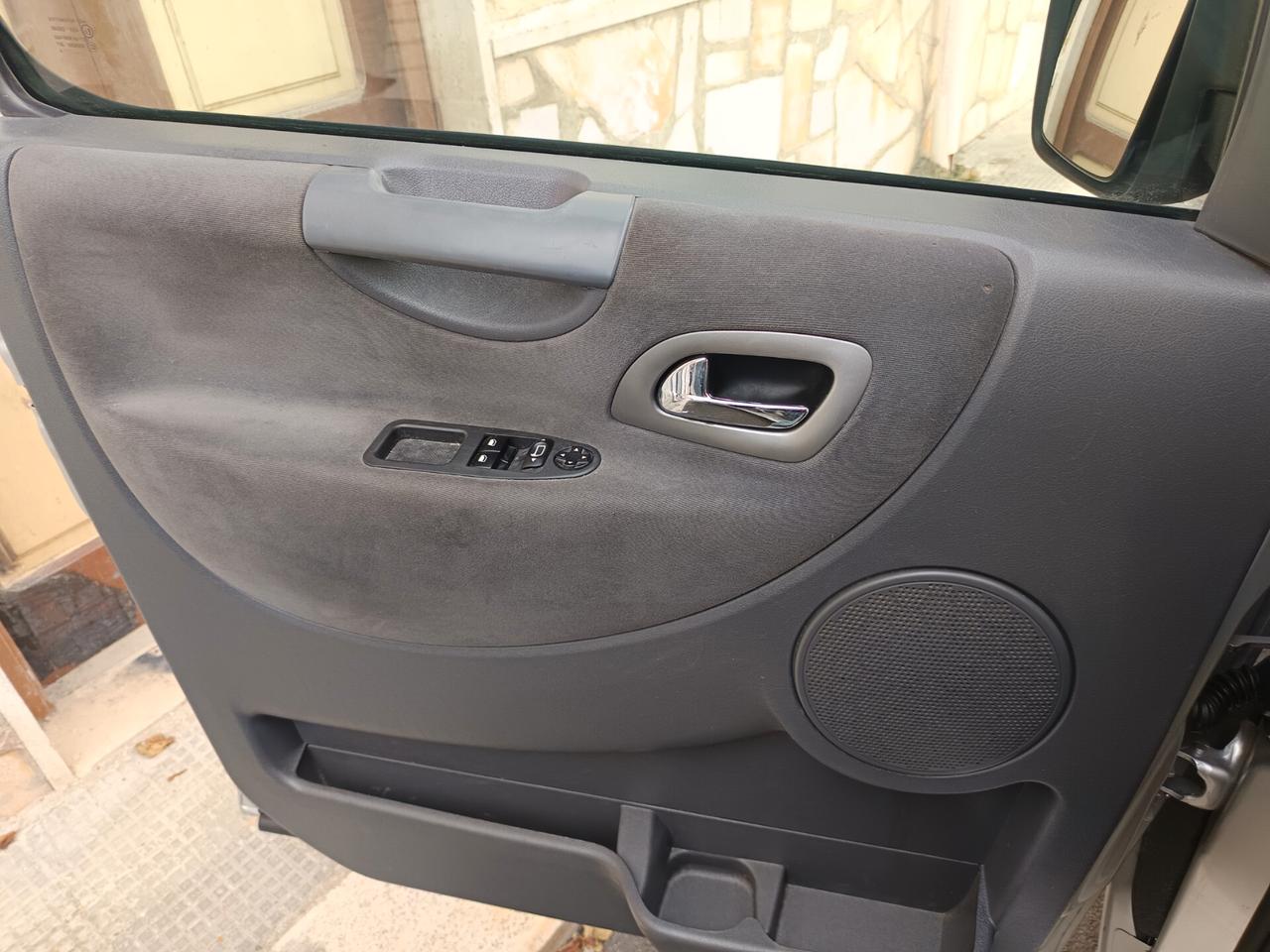 Fiat Scudo 2.0 MJT/130 PL Panorama Executive 9posti (N1)