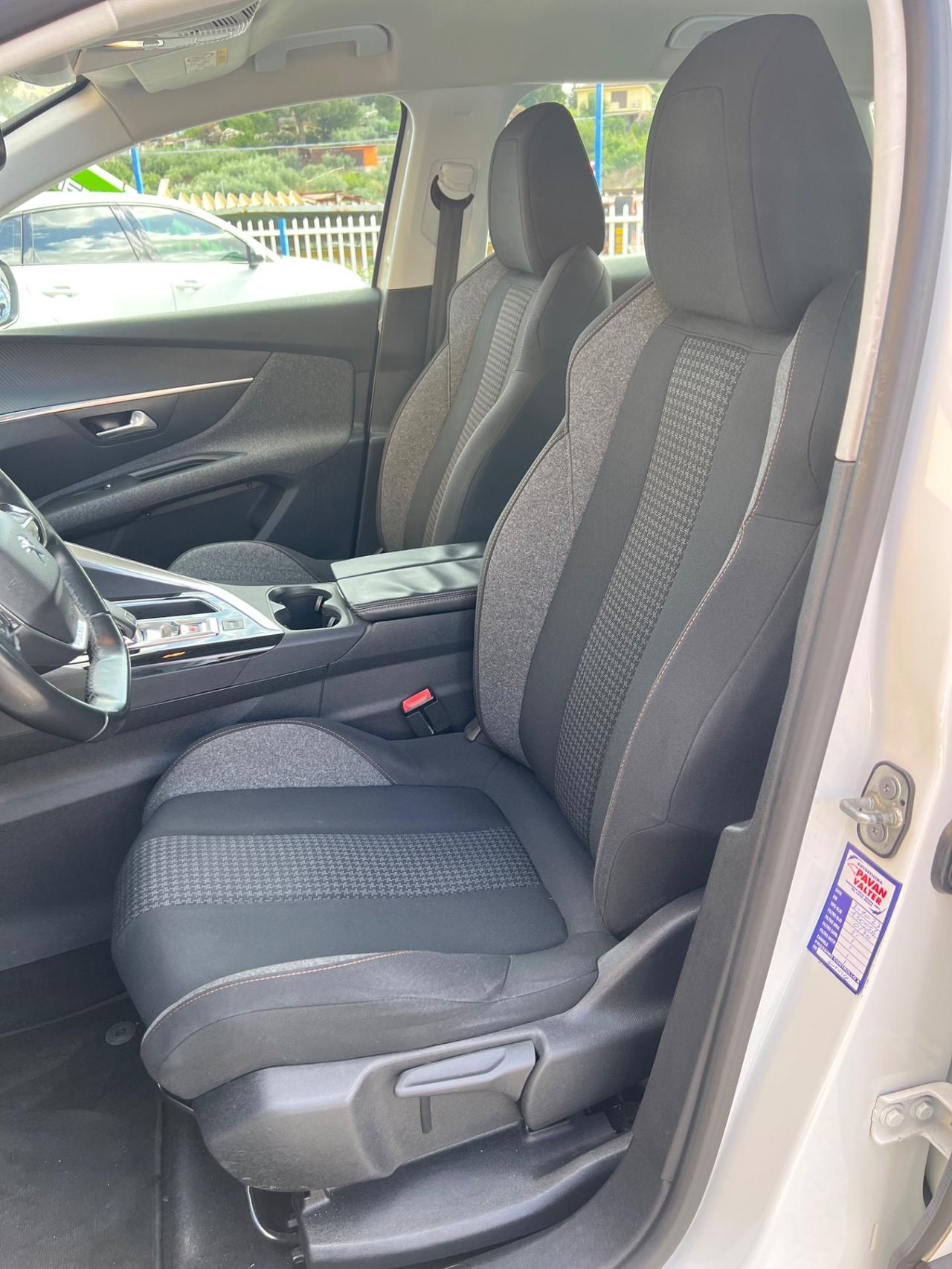 Peugeot 3008 1.5 BlueHDi 120 2018