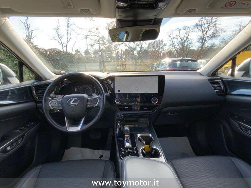 Lexus NX 2ª serie Plug-in 4WD Premium