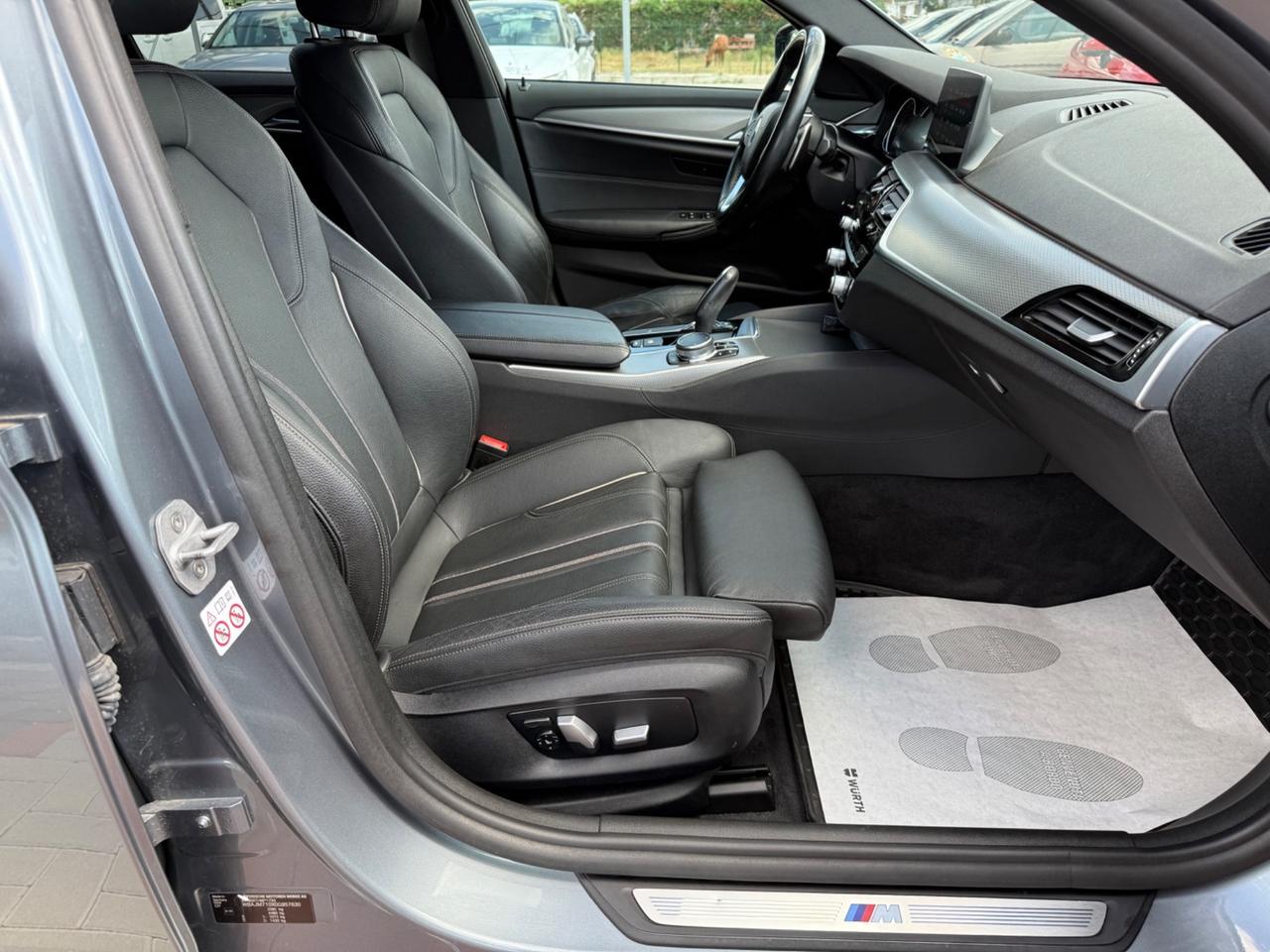 Bmw 520d aut. Touring Msport,CERCHI 19 ,IVA ESPOSTA