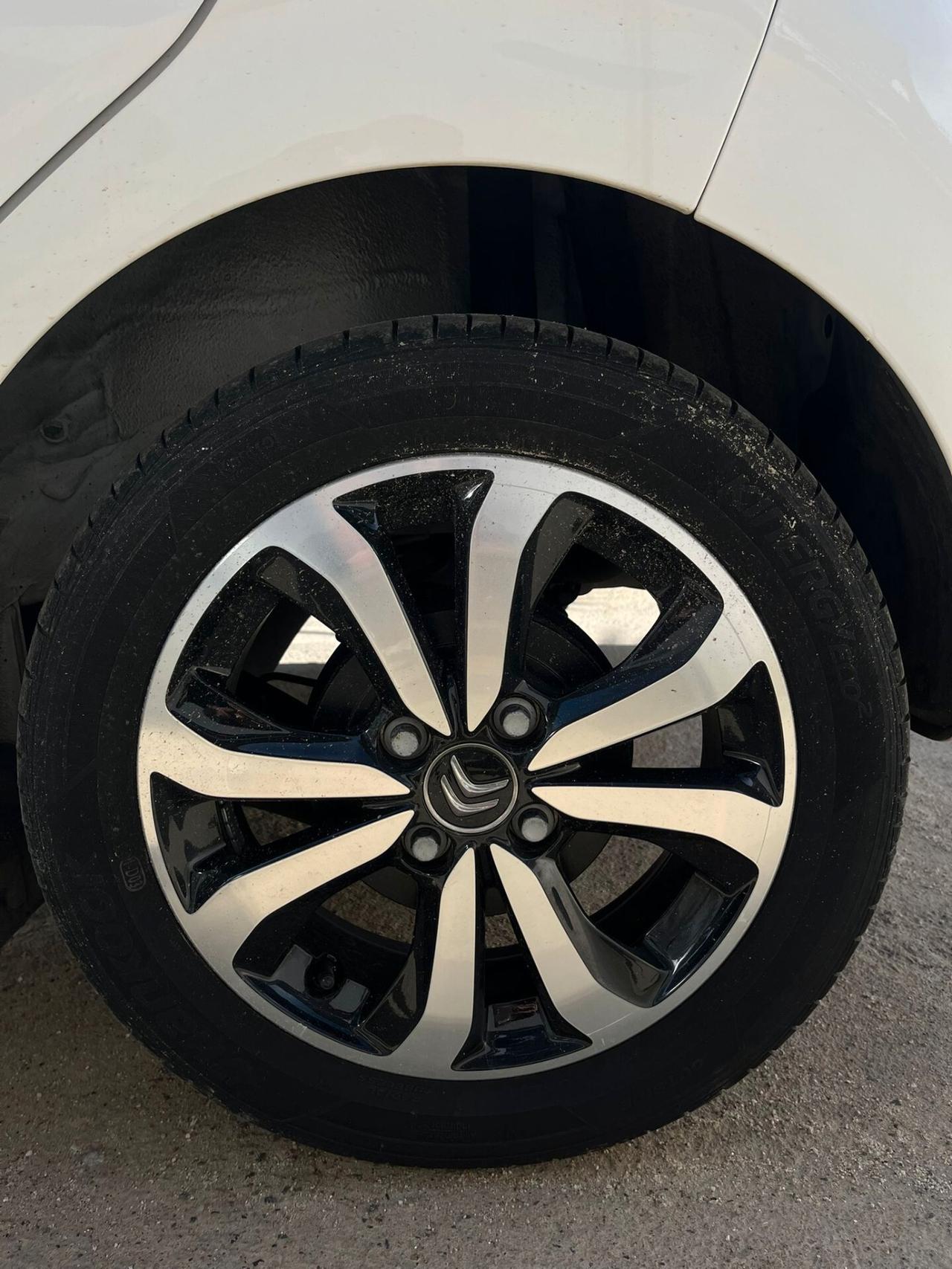 Citroen C1 Airscape VTi 68 5 porte Shine