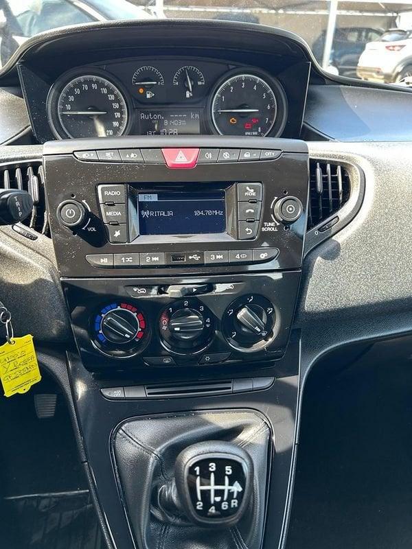 Lancia Ypsilon III 2021 1.0 FireFly Hybrid 70cv Silver S&S