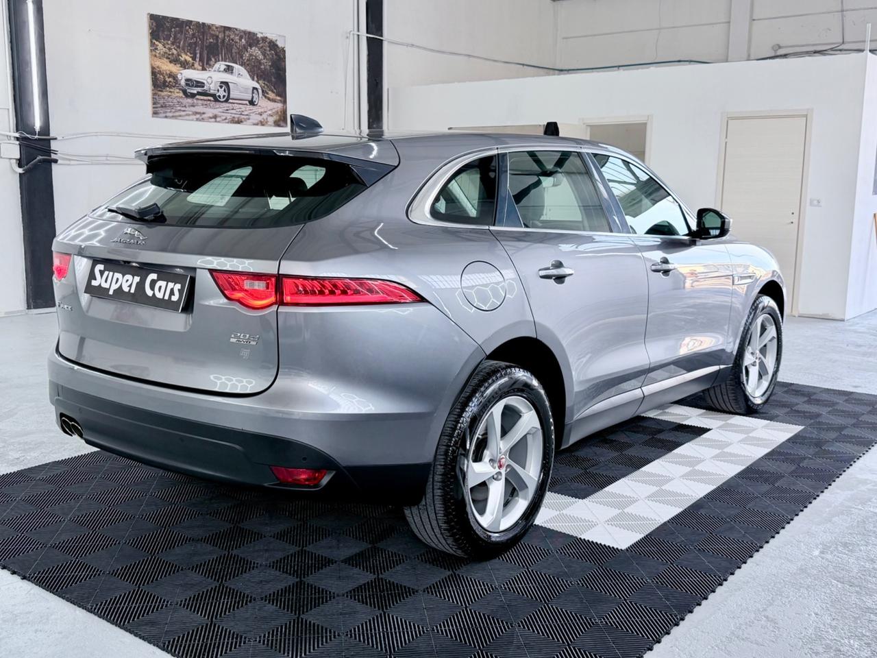 Jaguar F-Pace 2.0 D 180 CV AWD aut. Prestige 2020 EU6