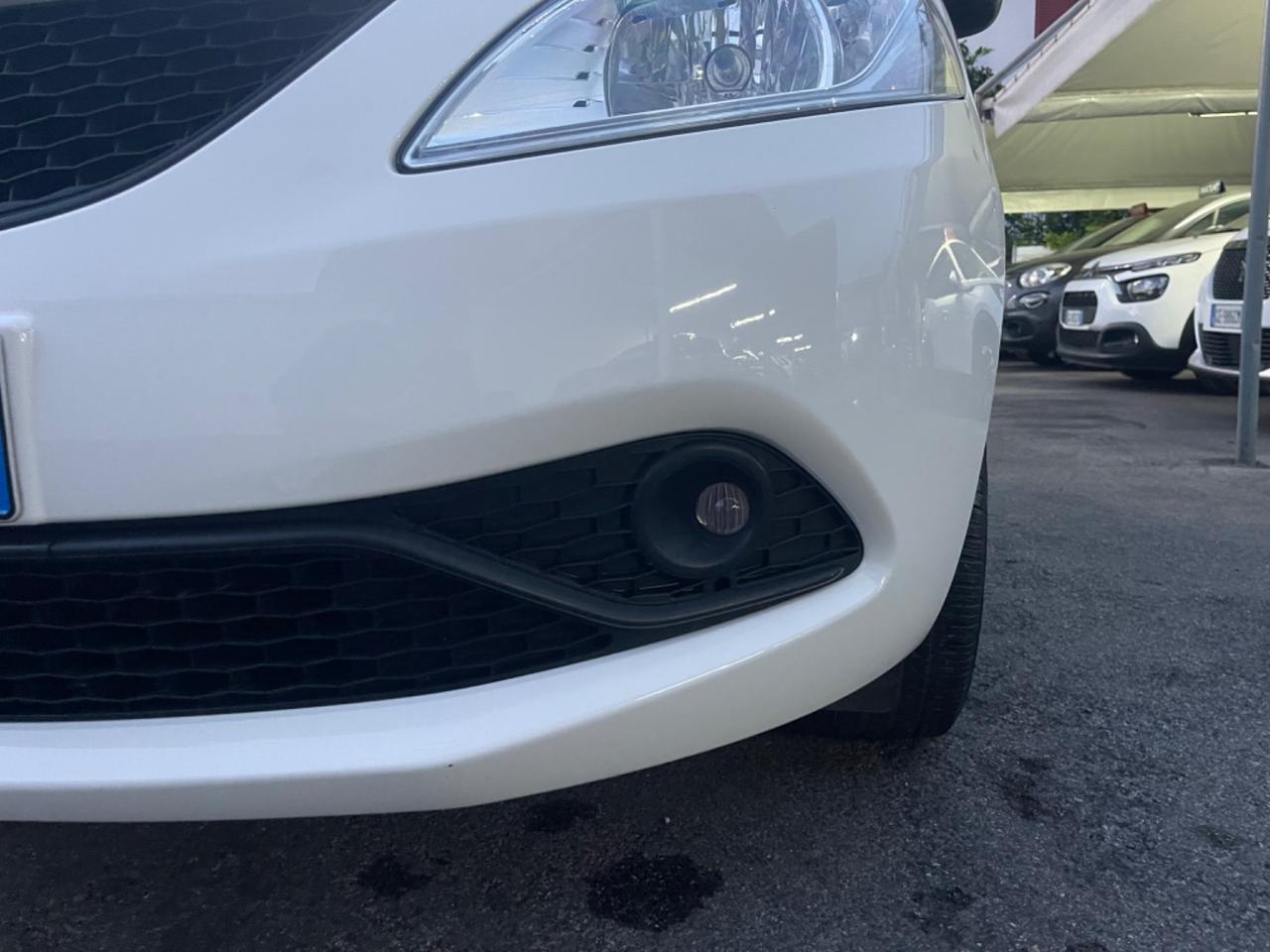 Lancia Ypsilon 1.2 69 CV 5 porte S&S Gold KM 78.000 CERTIFICATI!