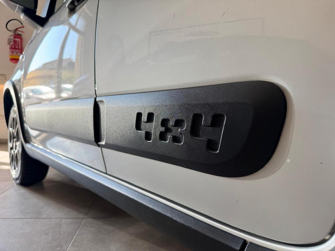 Fiat Panda 4x4 / 1.3 MJT 75 cv / DIESEL /