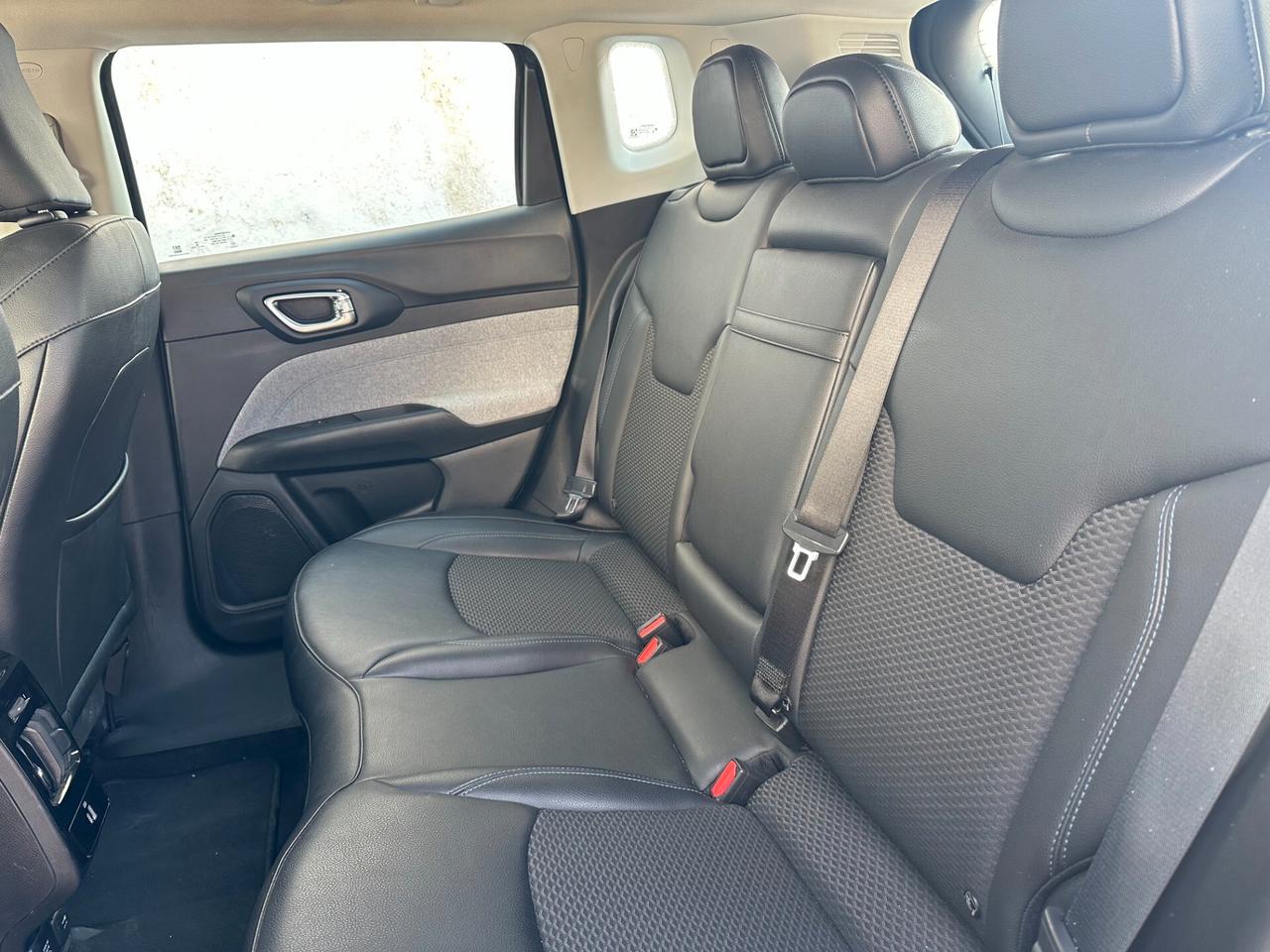 Jeep Compass 1.6 Multijet 130 CV Business "Km 76.000"