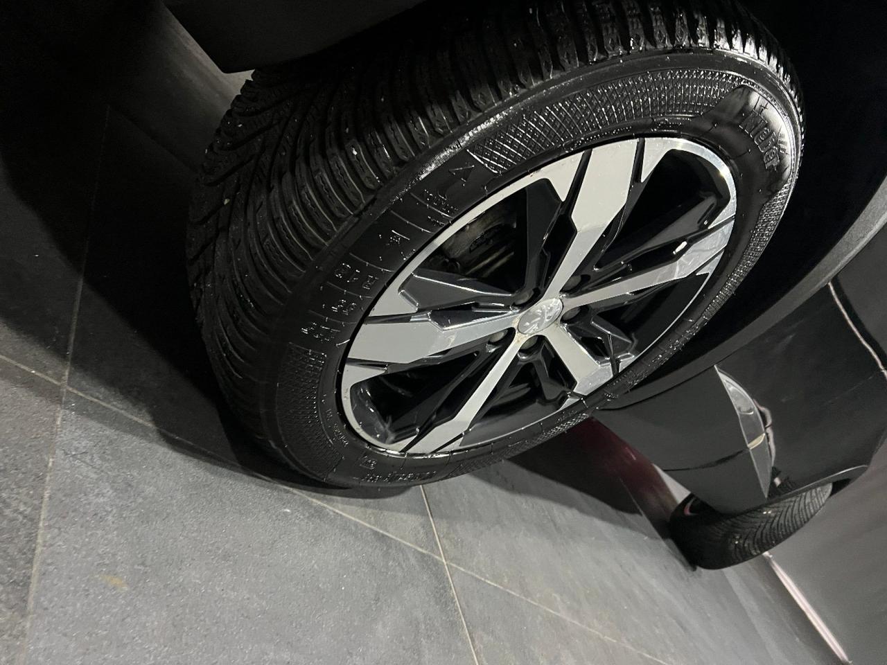 Peugeot 3008 BlueHDi 130 S&S Allure