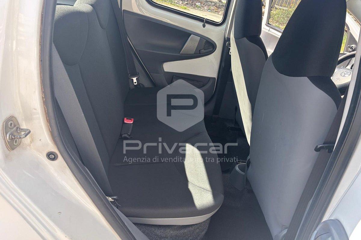 TOYOTA Aygo 1.0 12V VVT-i 5 porte Sol Connect