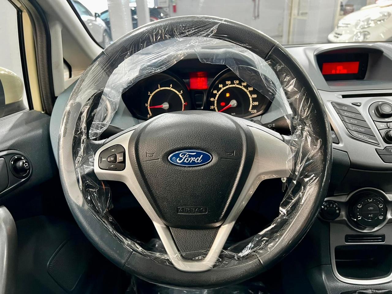 Ford Fiesta 1.2 82 CV 5 porte Titanium