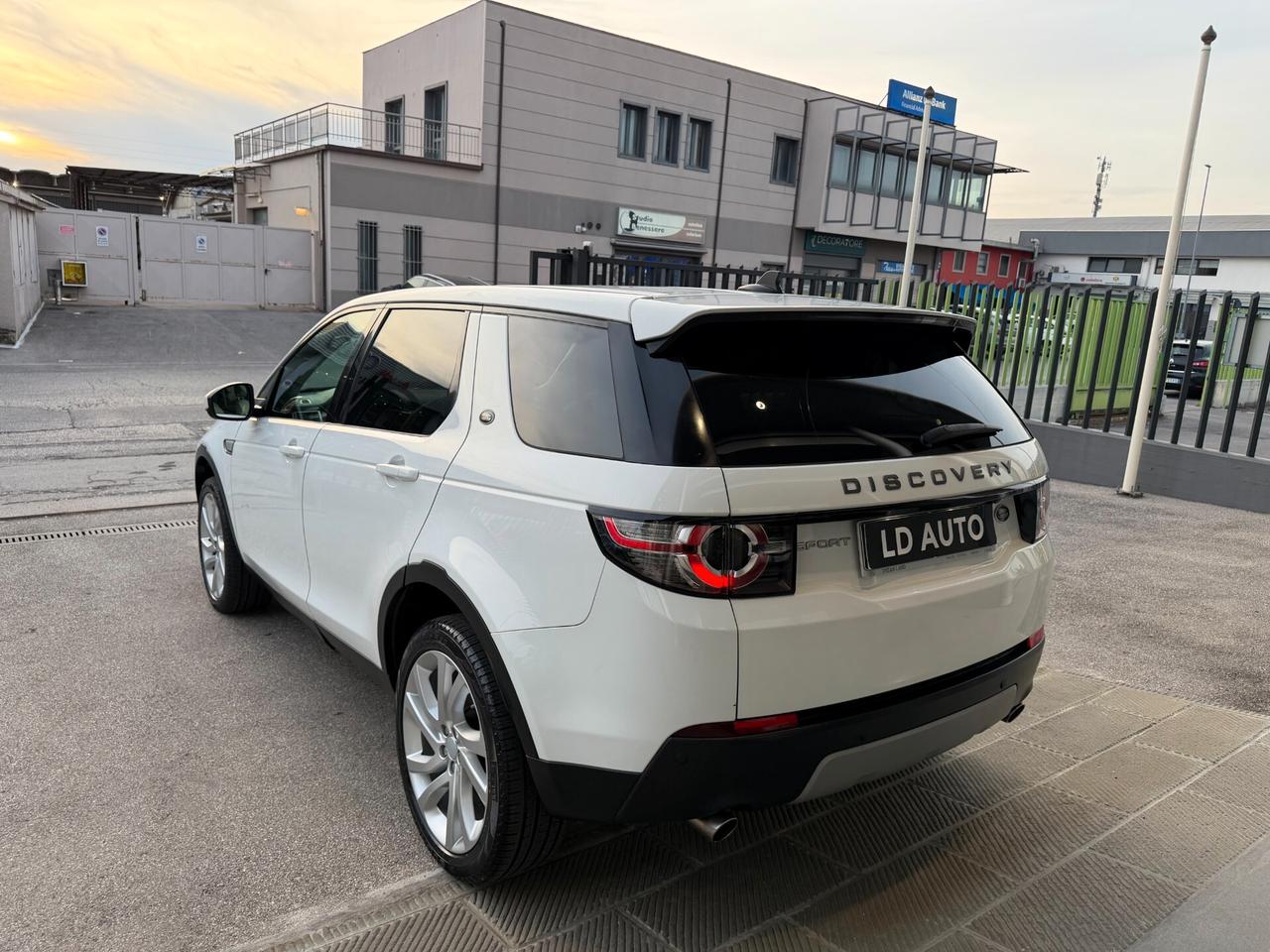 Land Rover Discovery Sport 2.0 TD4 150 CV HSE