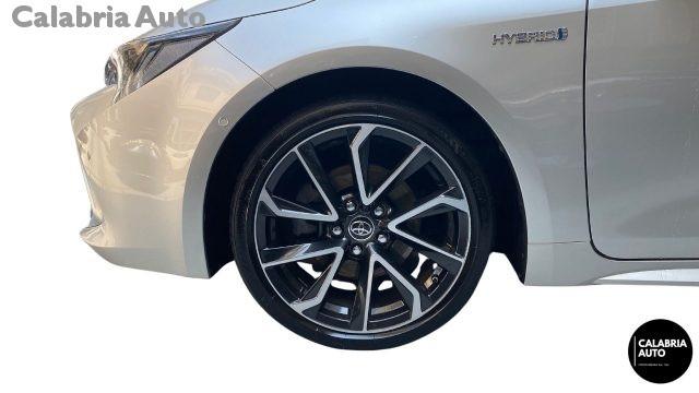 TOYOTA Corolla 2.0 Hybrid Lounge