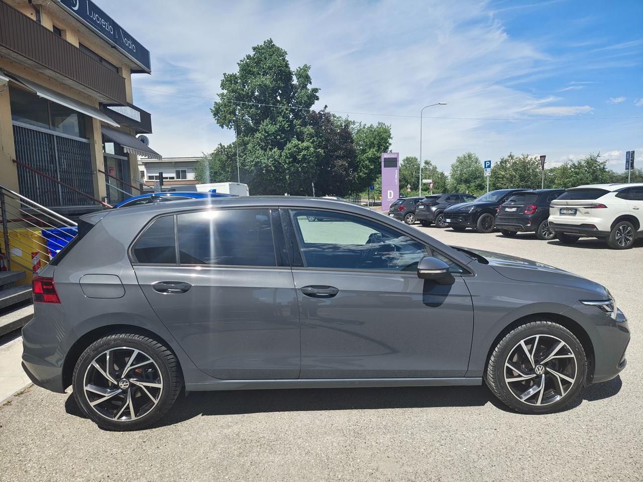 Volkswagen Golf Life 1.5 eTSI MHEV #11253