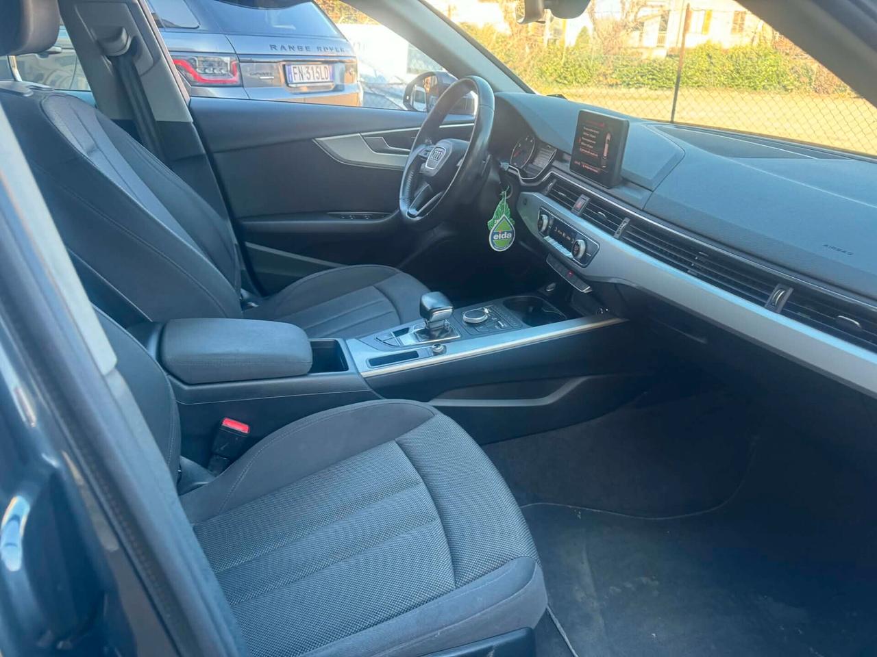 Audi A4 2.0 TDI 122 CV Anno 2018 Sline Euro6B