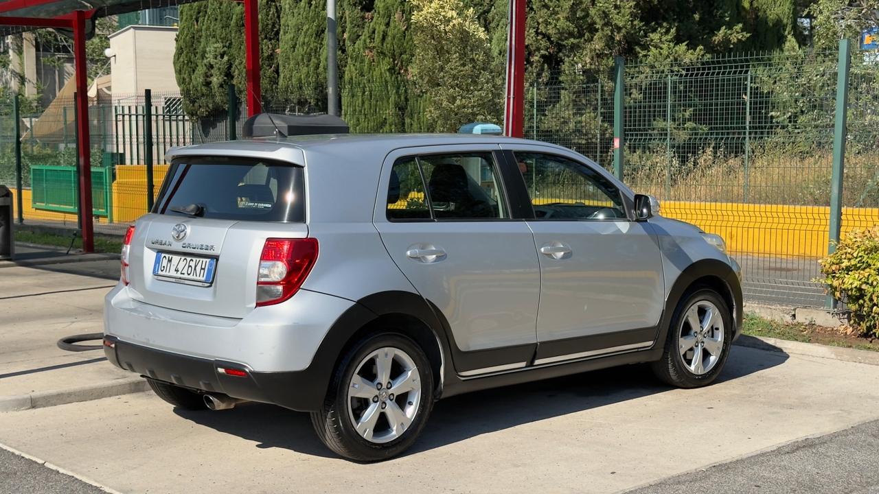 Toyota Urban Cruiser 1.3 Luxury 2010