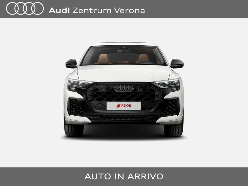 4.0TFSI 600CV quattro tiptronic