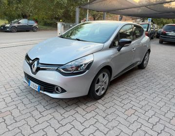 Renault Clio 5 Porte Clio 5p 1.2 Zen (live) 75cv E6 OK NEOPATENTATO