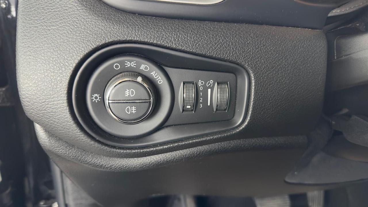 Jeep Renegade 2.0 Mjt 140CV 4WD TETTO-AUTO-FULL