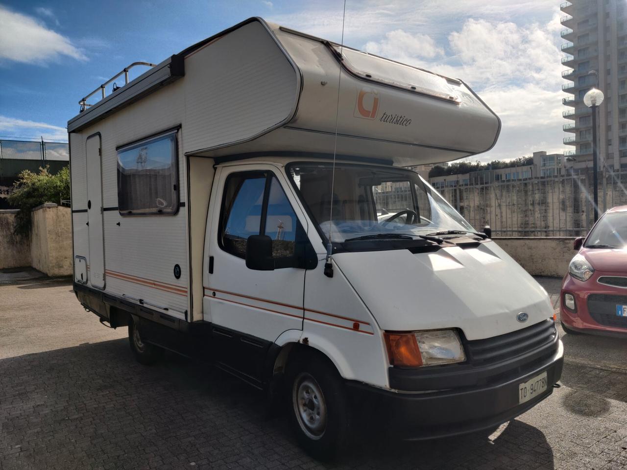 Ford tranist 2.gasolio Camper km 36.000
