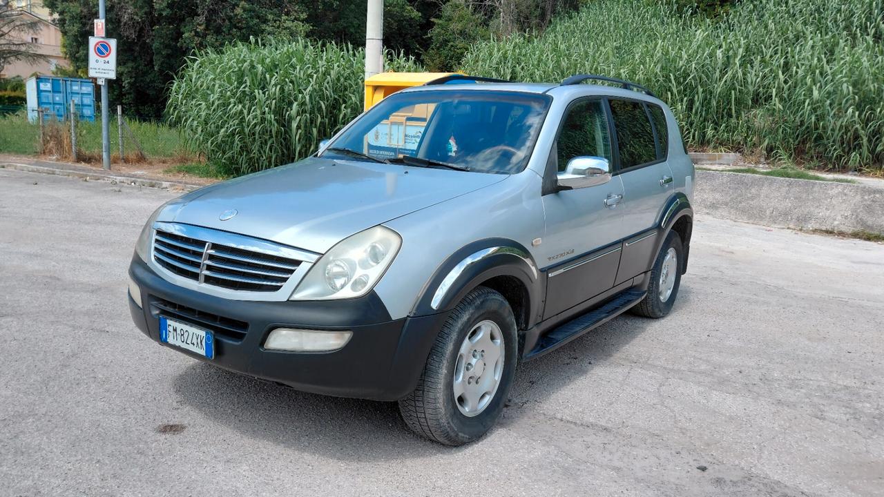 Ssangyong REXTON 2.7 XDi cat Premium 2 TOD