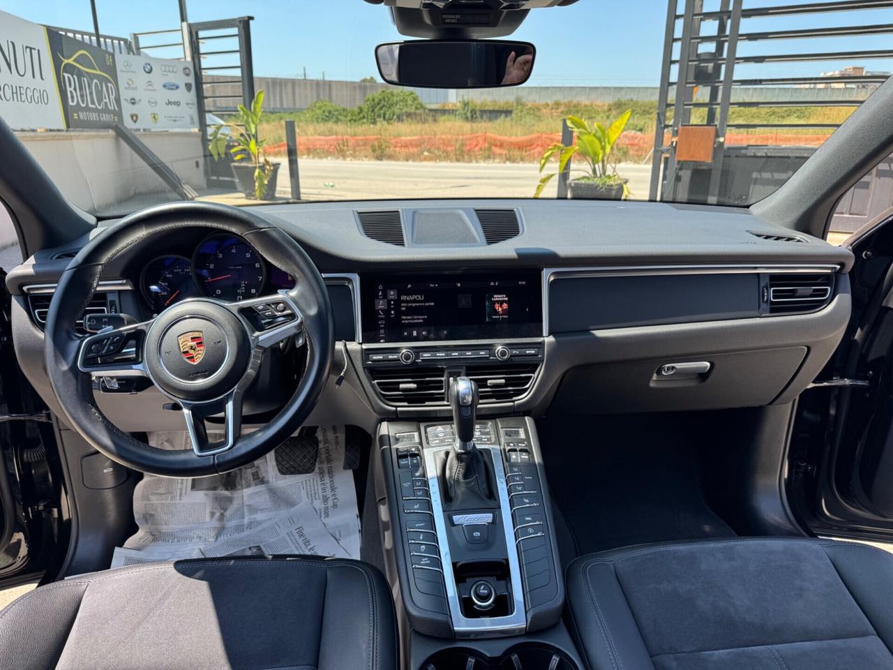 Porsche Macan 2.0 pari al nuovo