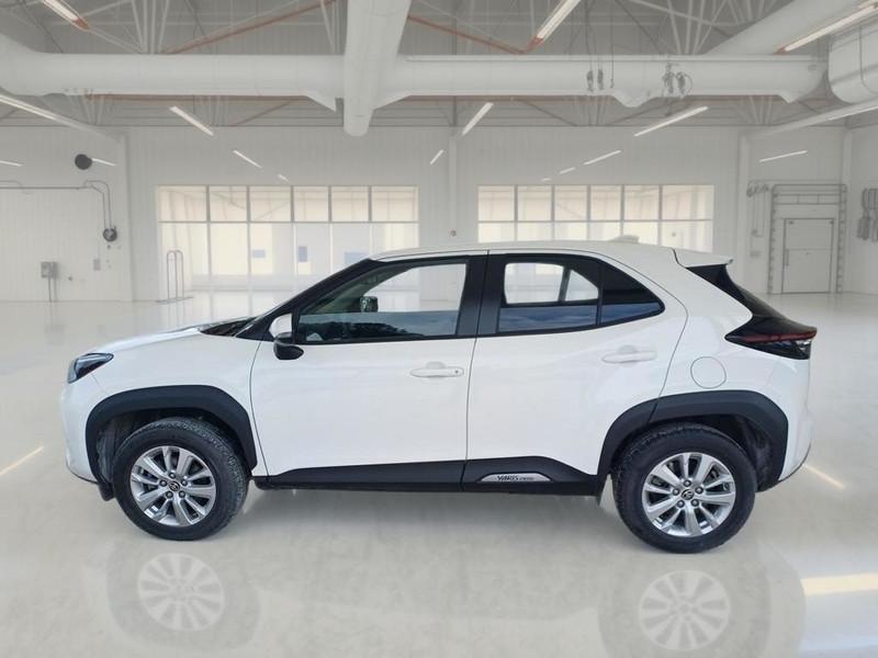 TOYOTA YARIS CROSS 1.5H 92CV E-CVT BUSINESS SUV