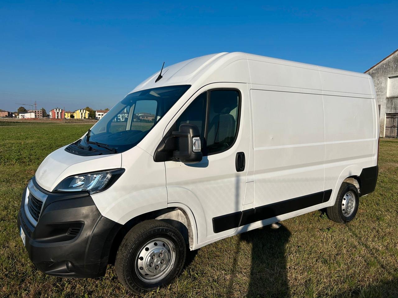 Peugeot Boxer 335 2.2 BlueHDi 165 S&S L2 H2 PREZZO 15500 + IVA 22%