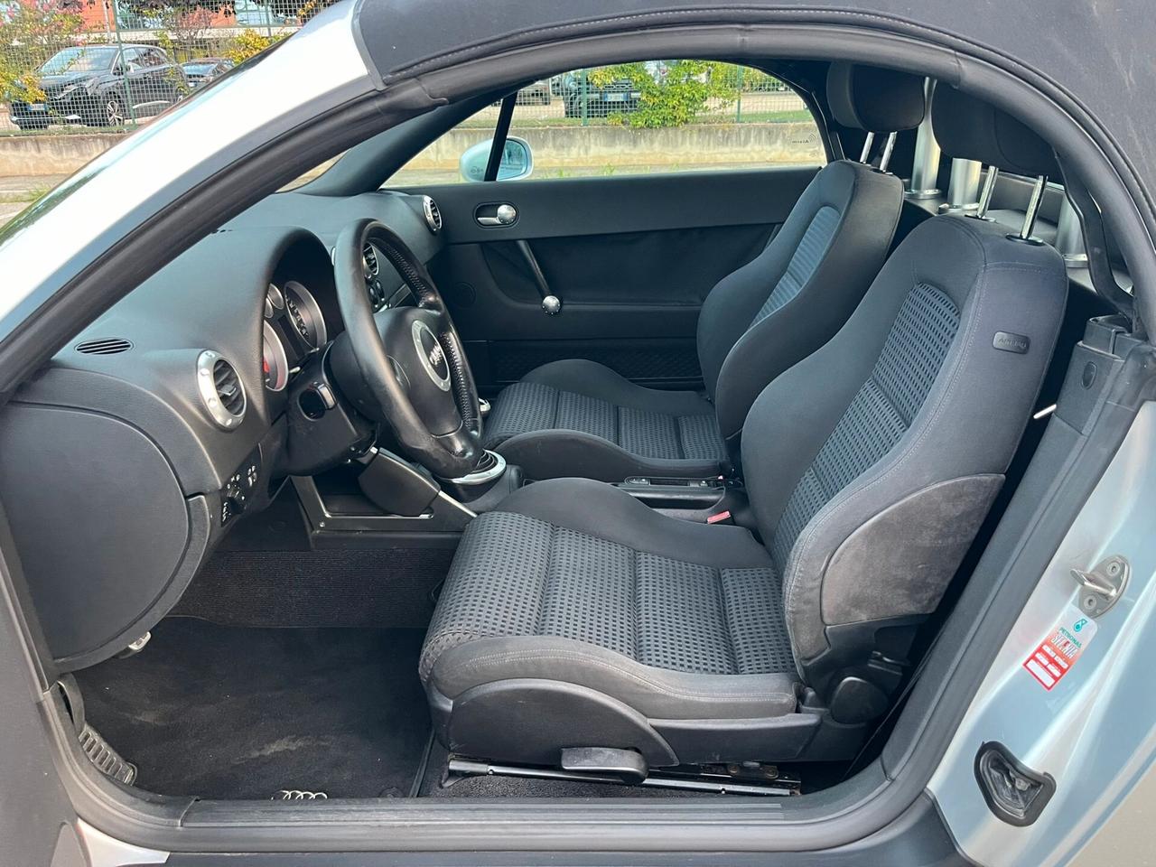 Audi TT Roadster 1.8t 150cv