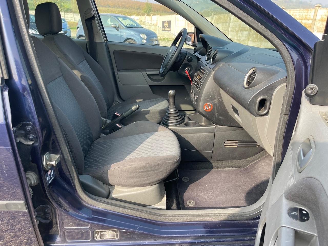 Ford Fiesta 1.4 16V 5p. Zetec