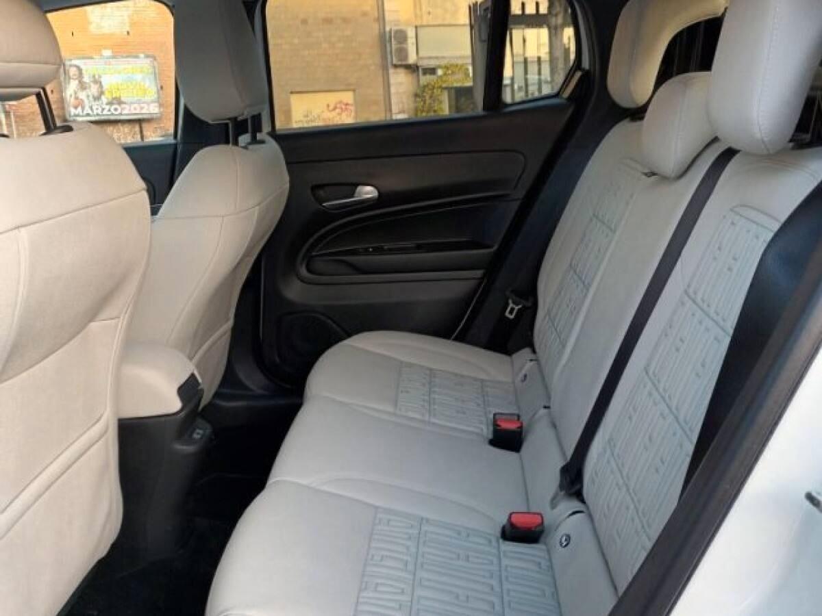 Fiat 600 Hybrid 110 CV DCT MHEV La Prima