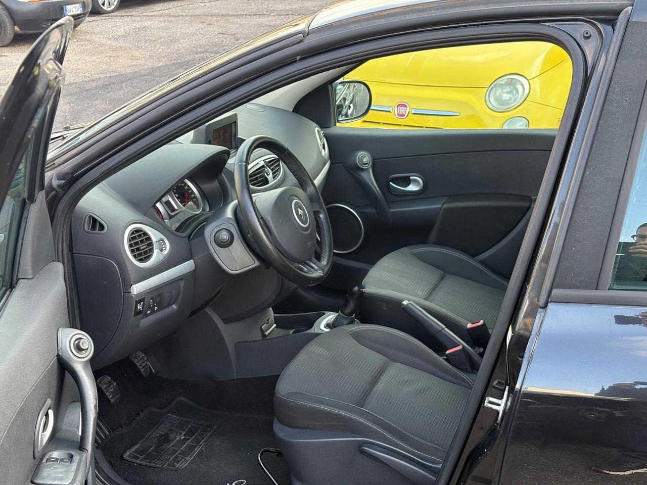 Renault Clio 1.2 16V 5 porte GPL Dynamique