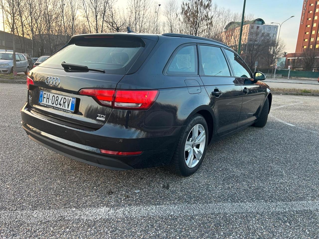 Audi A4 Avant 2.0 TDI 150 CV ultra Business Automatica