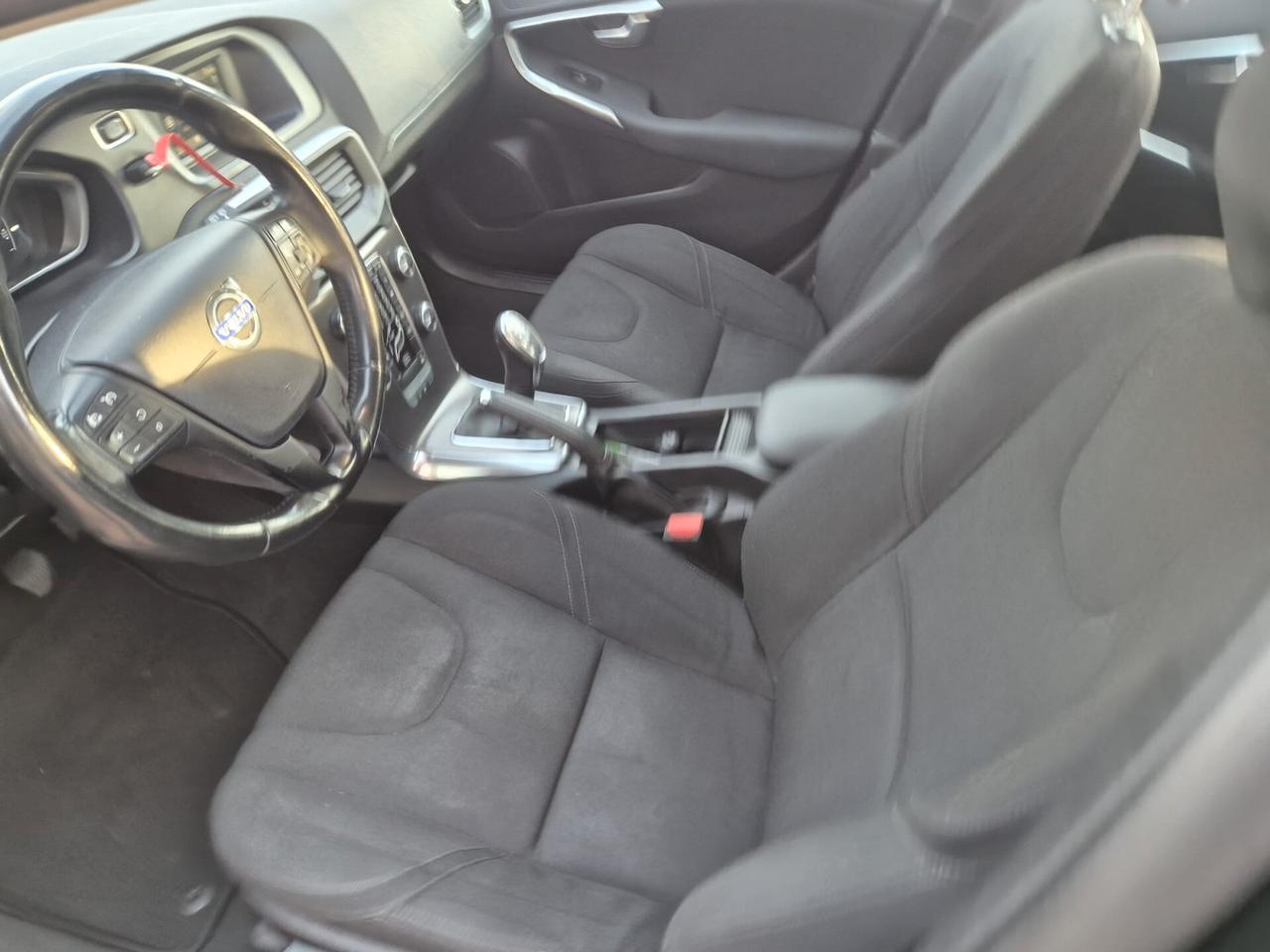 Volvo V40 D2 1.6 Kinetic E5B--IN PREPARAZIONE!