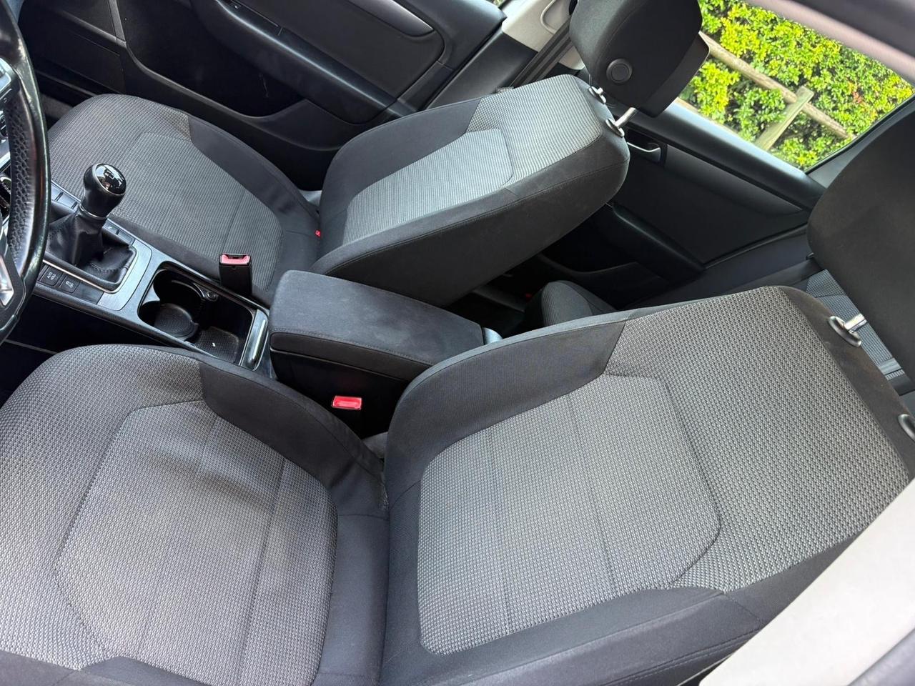 Volkswagen Passat Var. 2.0 TDI Highline BlueM.Tech.