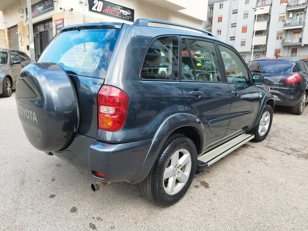 Toyota RAV 4 * 2.0 D-4D * 116 CV * 4X4 * Ottime Condizioni