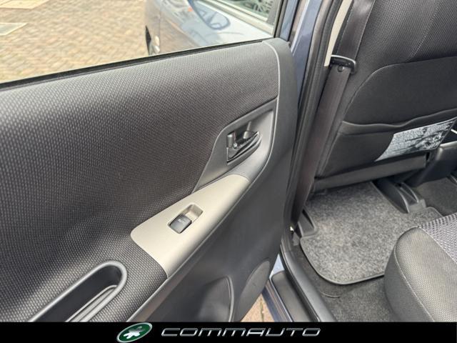 TOYOTA Corolla Verso 1.6 16V