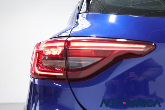 RENAULT Clio FULL HYBRID E-TECH 140 CV AUTOMATICA