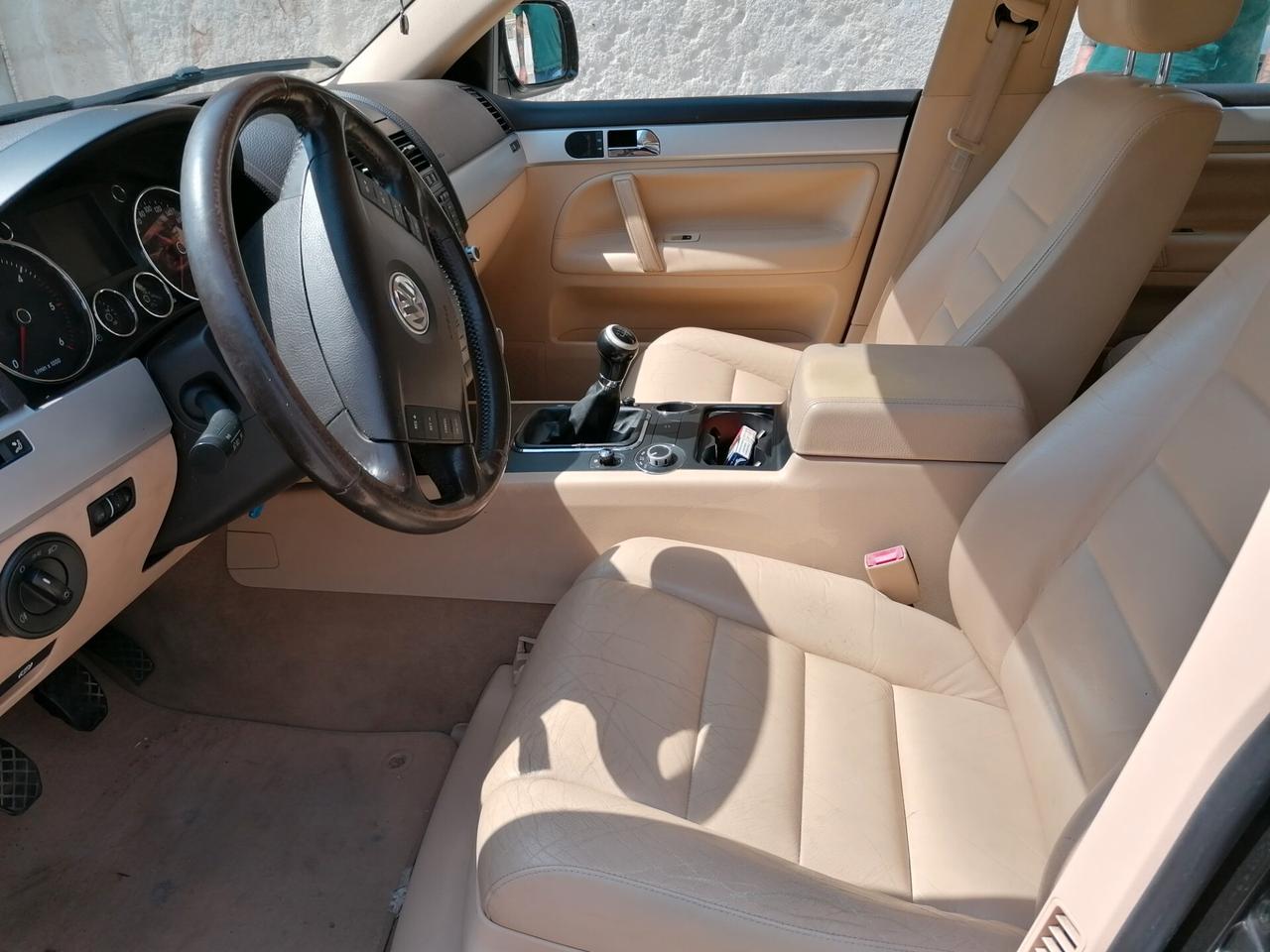 Volkswagen Touareg 3.0 V6 TDI CAMBIO MANUALE