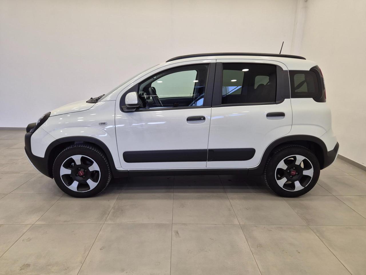 Fiat Panda 1.0 hybrid Citycross !! PREZZO REALE !! - NEOPATENTATI - Carplay - Sens. Park.