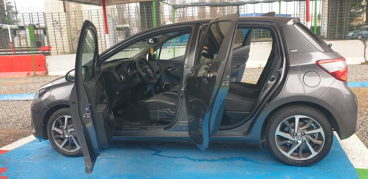 TOYOTA YARIS 1.5 BENZINA/IBRIDA GARANZIA CASA TOYOTA