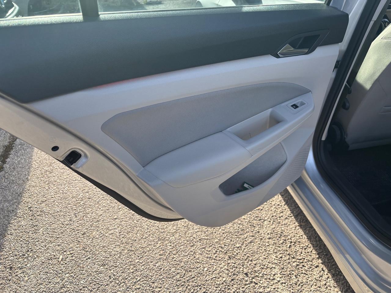 Volkswagen Golf Variant 2.0 TDI 115cv